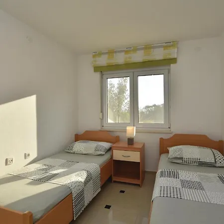 Holiday Home Tepli Bok IV Prázdninový dům Rogač